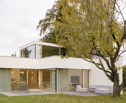 Šestajovice House