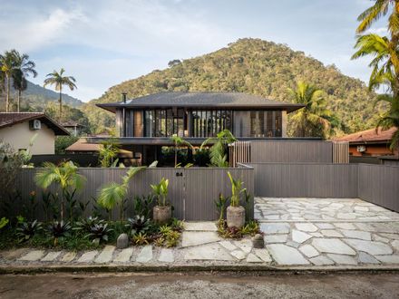 JV Residence