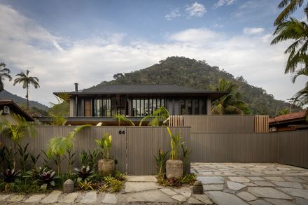JV Residence