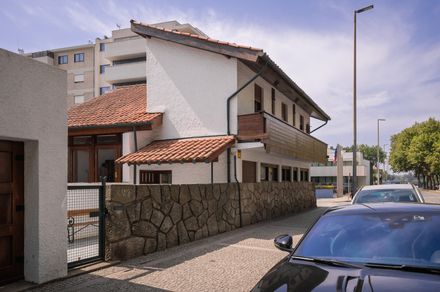 Renovation Casa D'abreu Neto - Siza's First Work