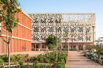 Hospital Of The Smart Health Care City