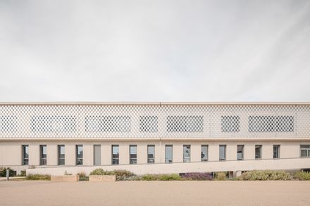 Voltaire College