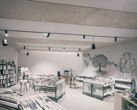 La Manufacture Cultural Center