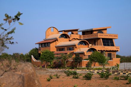 Aurva Illam House