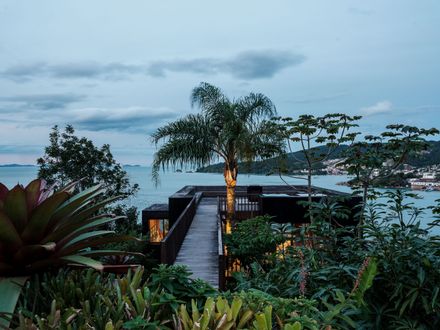 Rochas Floridas Guest House