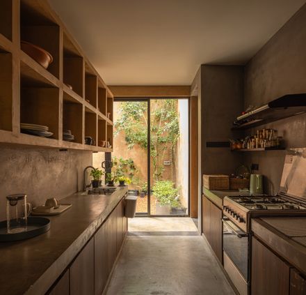 Living Continuum Studio And House