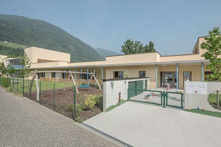 Kindergarten And Nursery Rosslauf