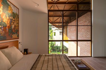 Ananda House