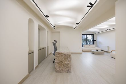 Nafas-e-No (New Breath) Clinic