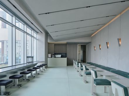 Reach Hospital Lounge
