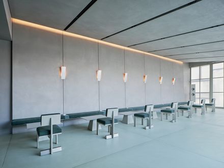 Reach Hospital Lounge