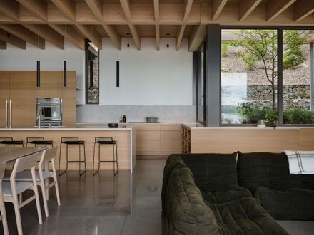 Counter-Slope House