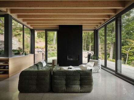 Counter-Slope House