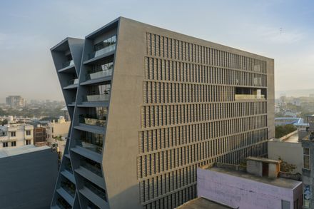 Magnus Office