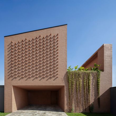 Torrão House