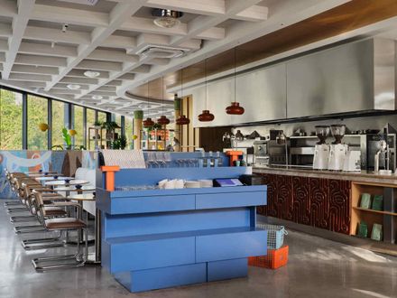 Aqqu Central Café