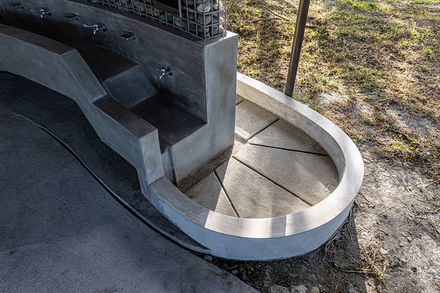 Tie-ma Cycling Station At Dapo Pond