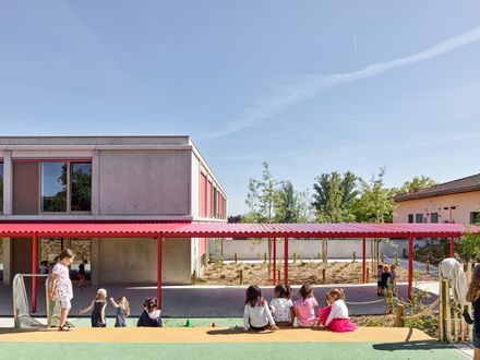 School Complex Of The Olive Tree
