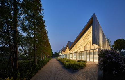Three Service Pavilions Of Guiwan Park