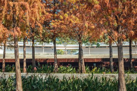 Three Service Pavilions Of Guiwan Park