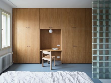 Corner Apartment