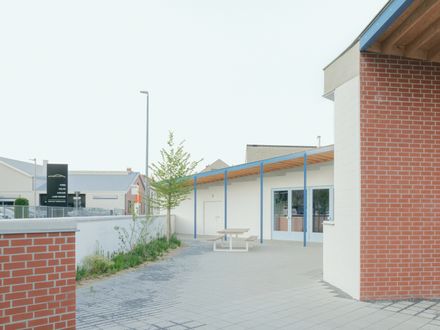 Youth Center Mena