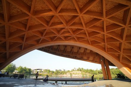 Lakeside Restaurant At Silk Road Friendship Park