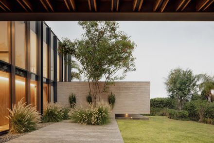 Capuchinas House