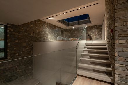 Kand-Kaav Villa