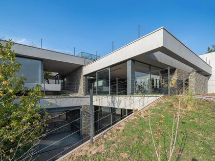Kand-Kaav Villa