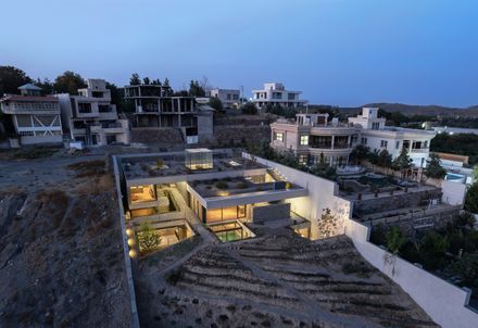 Kand-Kaav Villa