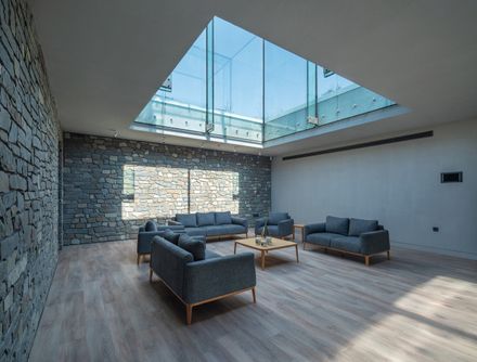 Kand-Kaav Villa