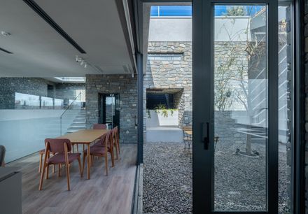 Kand-Kaav Villa
