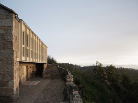 Muimenta Social Center