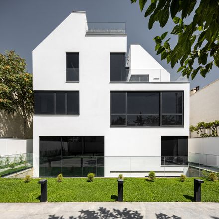 Shahrak Villa