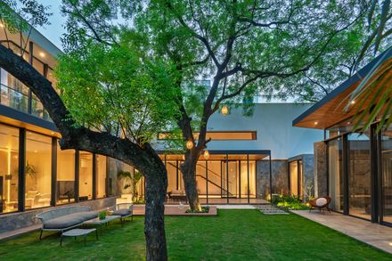 Neem Tree House