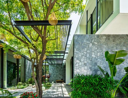 Neem Tree House