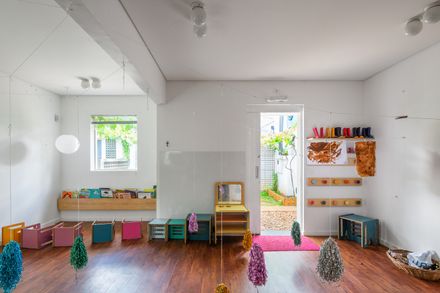 Neighborhood School - Pavilion 02