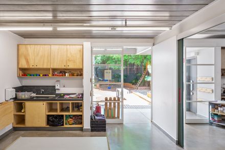 Neighborhood School - Pavilion 02