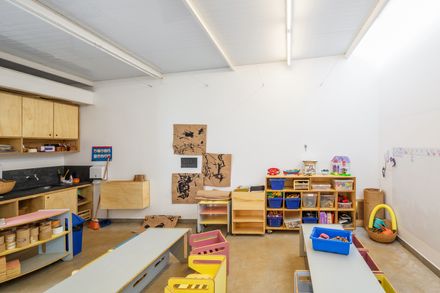 Neighborhood School - Pavilion 02