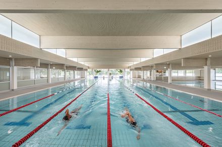 Public Swimming Pool Großfeldsiedlung