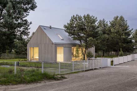 Kownatki Lake House