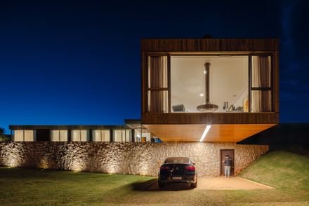 Casa Themis