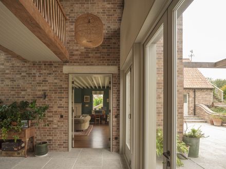 Contemporary Farmhouse