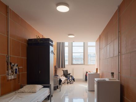 'La Boulangerie' Emergency Shelter