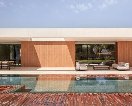 House In La Cañada