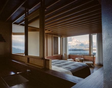 Kawagebo Snow Mountain Hotel