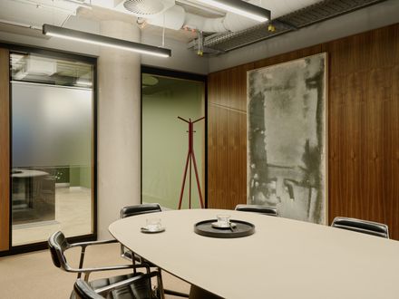 C1 Workplace
