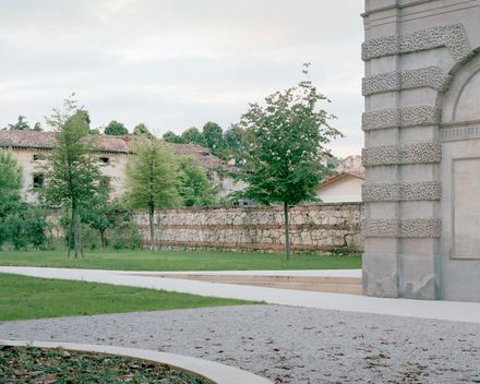Vis-à-Vis Venetian Villa