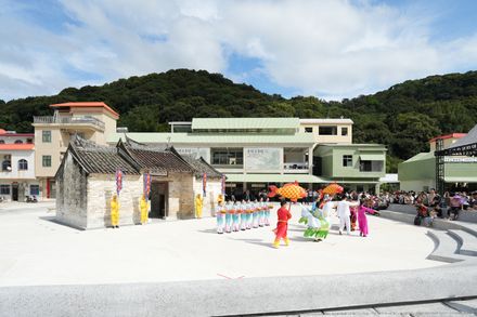 Ancient Banyan Plaza Renovation
